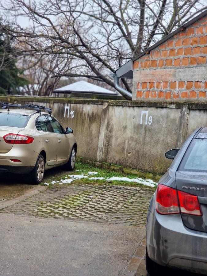 Quiet Center Apartman Szávaszentdemeter Kültér fotó